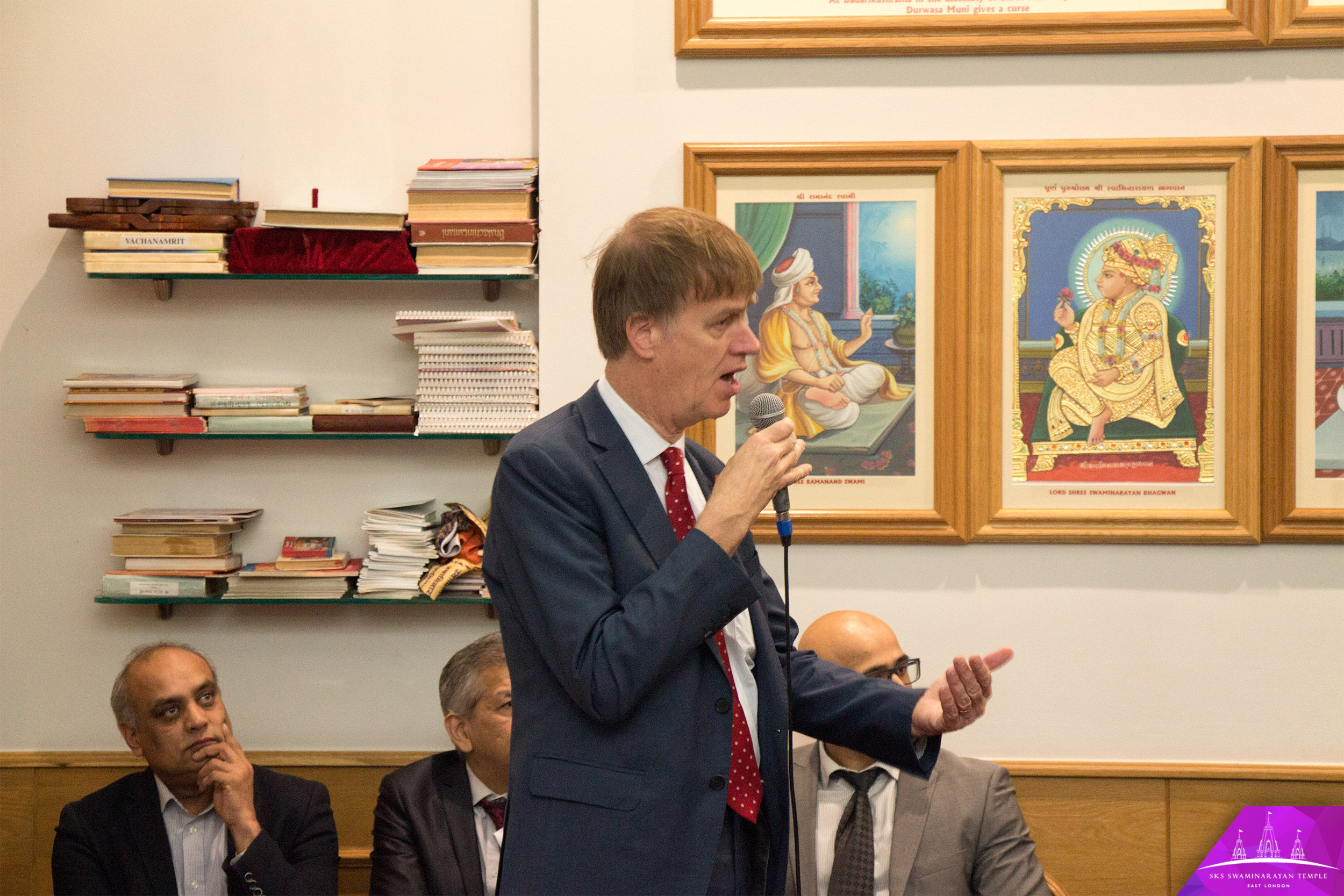 ©1987-2017 SKS Swaminarayan Temple East London